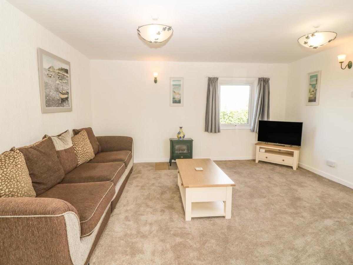 Holiday home Maes Y Coed