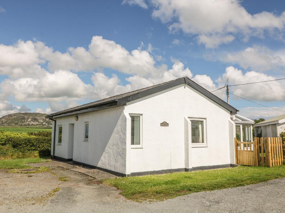 Holiday home Maes Y Coed